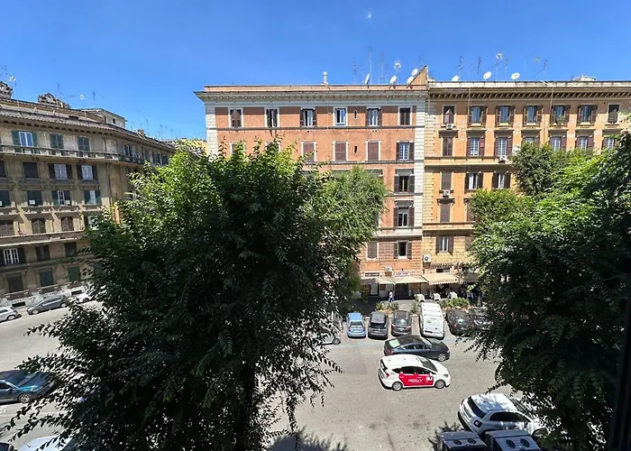 Colosseo Manzoni Termini 101 * Rom