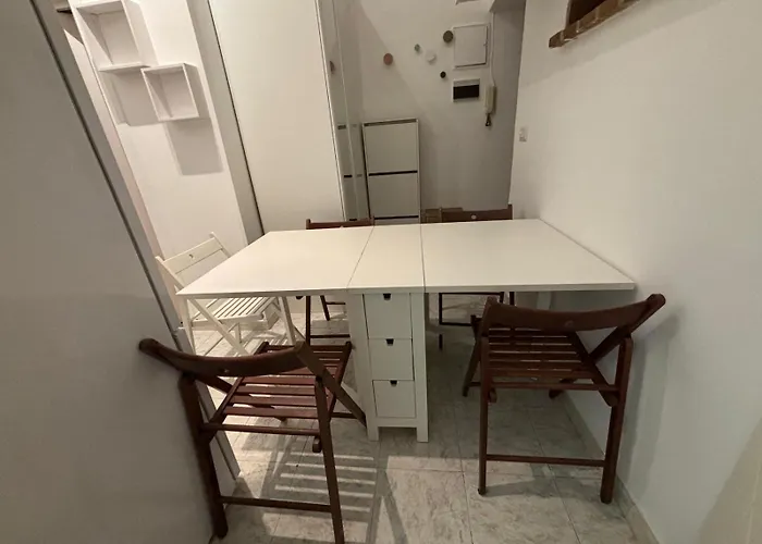 Colosseo Manzoni Termini 101 Apartment *